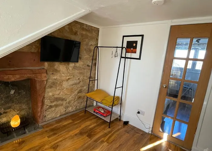 Largs Top Floor Flat