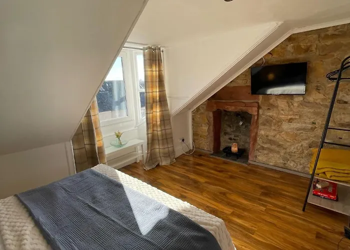 Largs Top Floor Flat