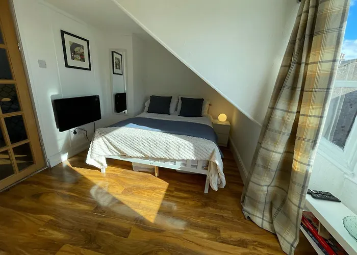 Largs Top Floor Flat