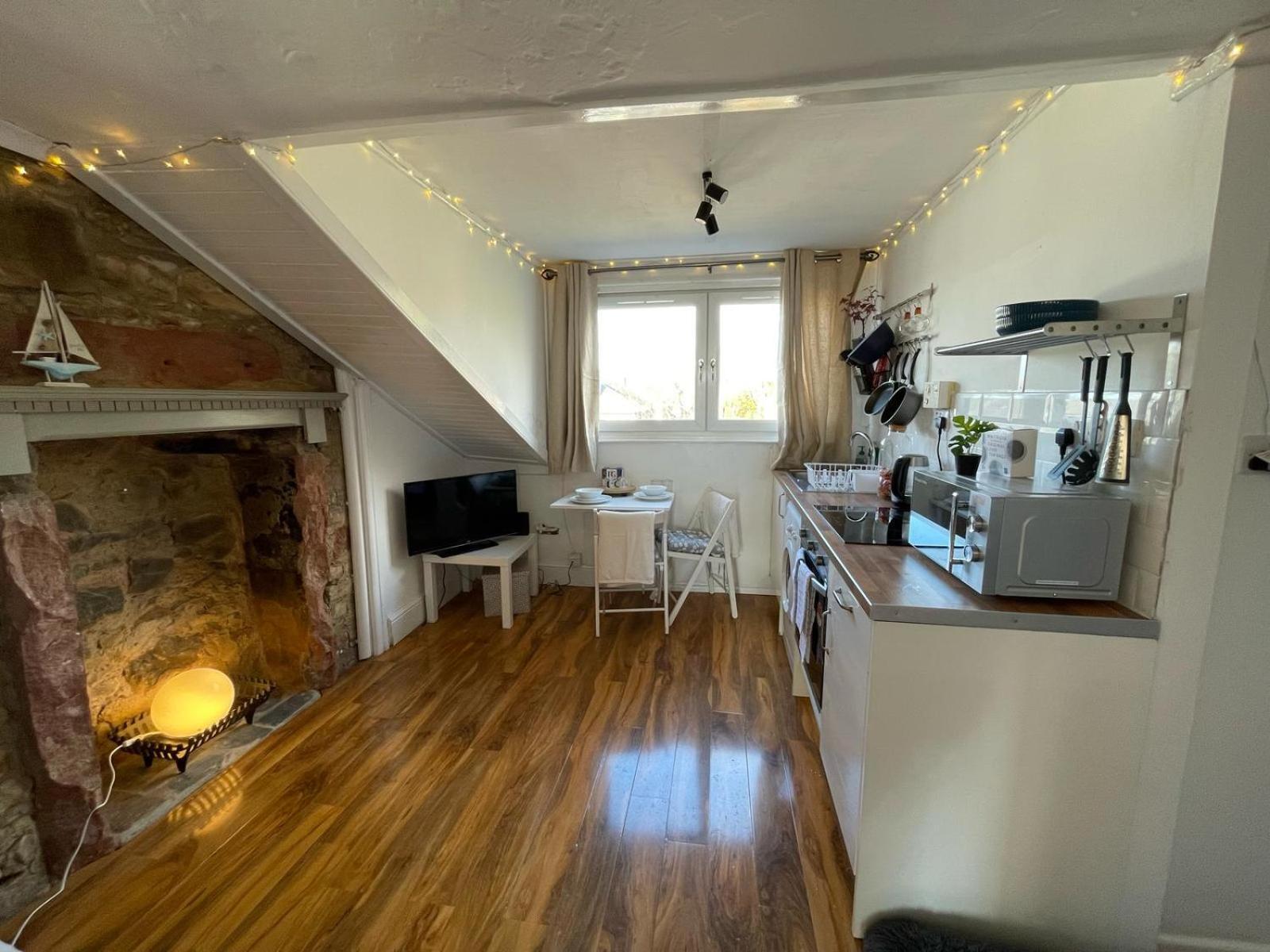 Floor Flat Apartment